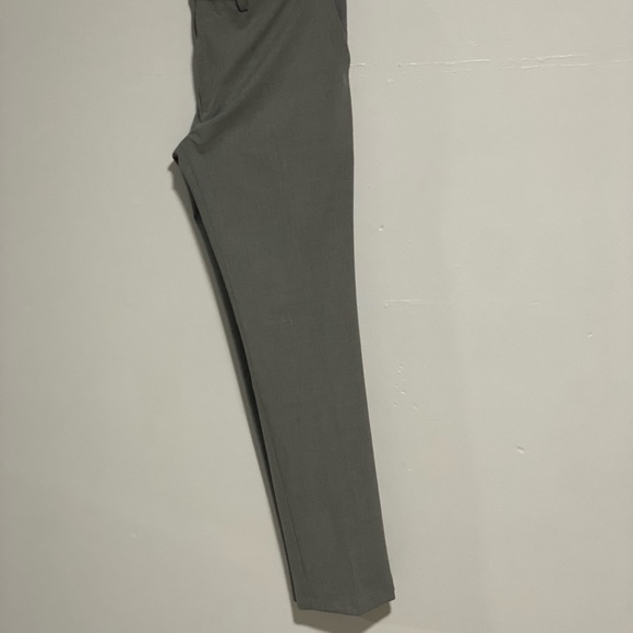 Kenneth Cole® Reaction Skinny Fit Dress Pants with Premium Flex Waistband. - Picture 5 of 6